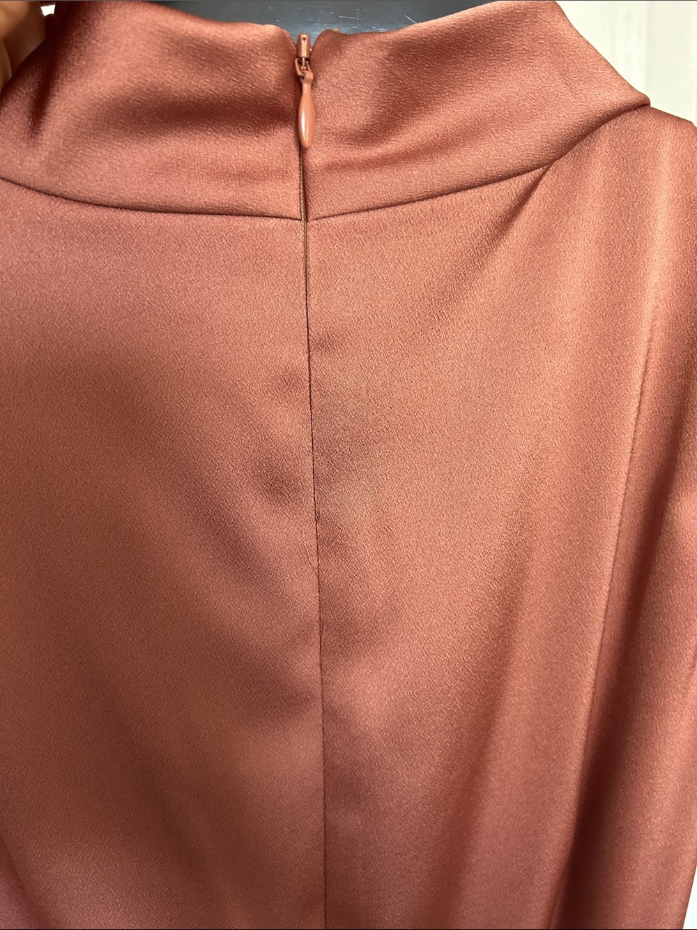 Alex Marie Annalee Satin Cowl Neck Sleeveless Midi Dress - Picture 3 of 4